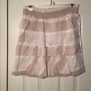 NWOT Banana Republic tan and white skirt